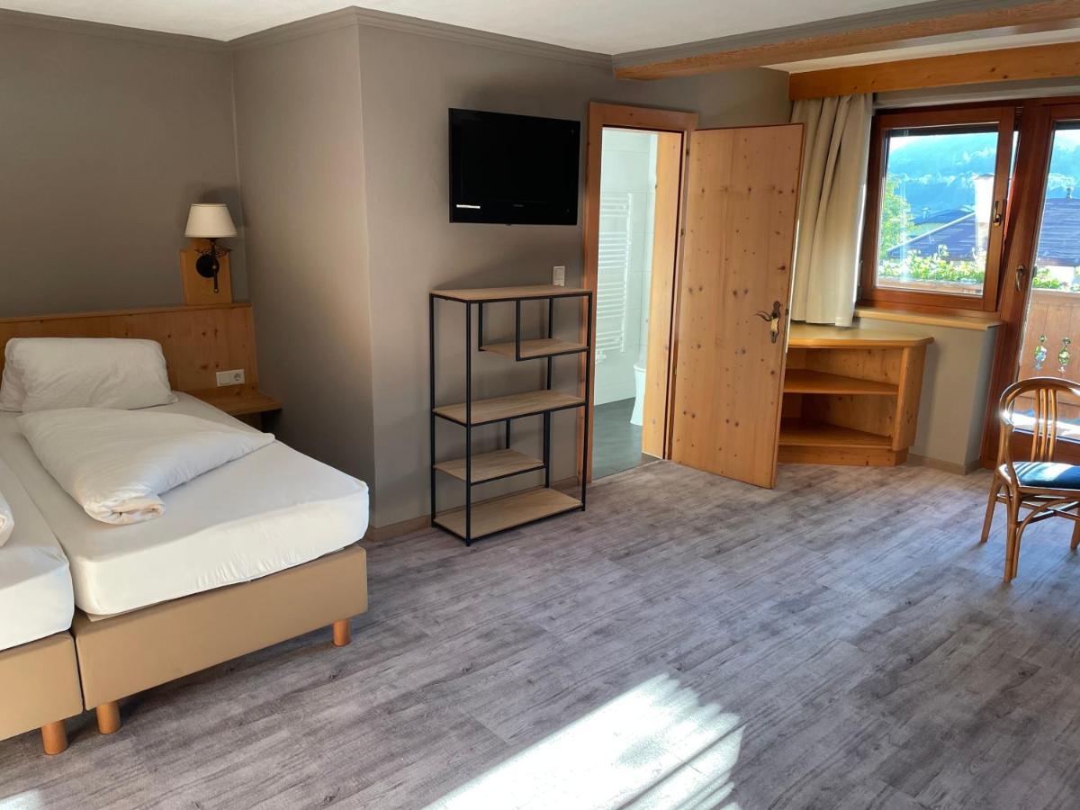 ホテル Schwaiger Breitenbach am Inn エクステリア 写真